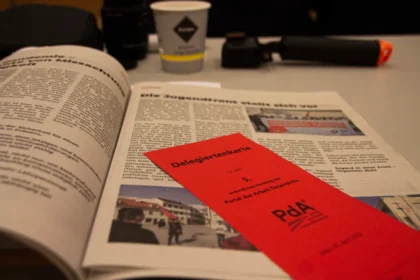 Parteitag der PdA. Foto: Zeitung der Arbeit