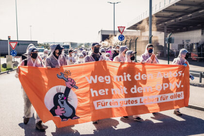 Demonstration am BMW-Werk Singolfing. Foto: Christopher Glanzl (CC BY 2.0)
