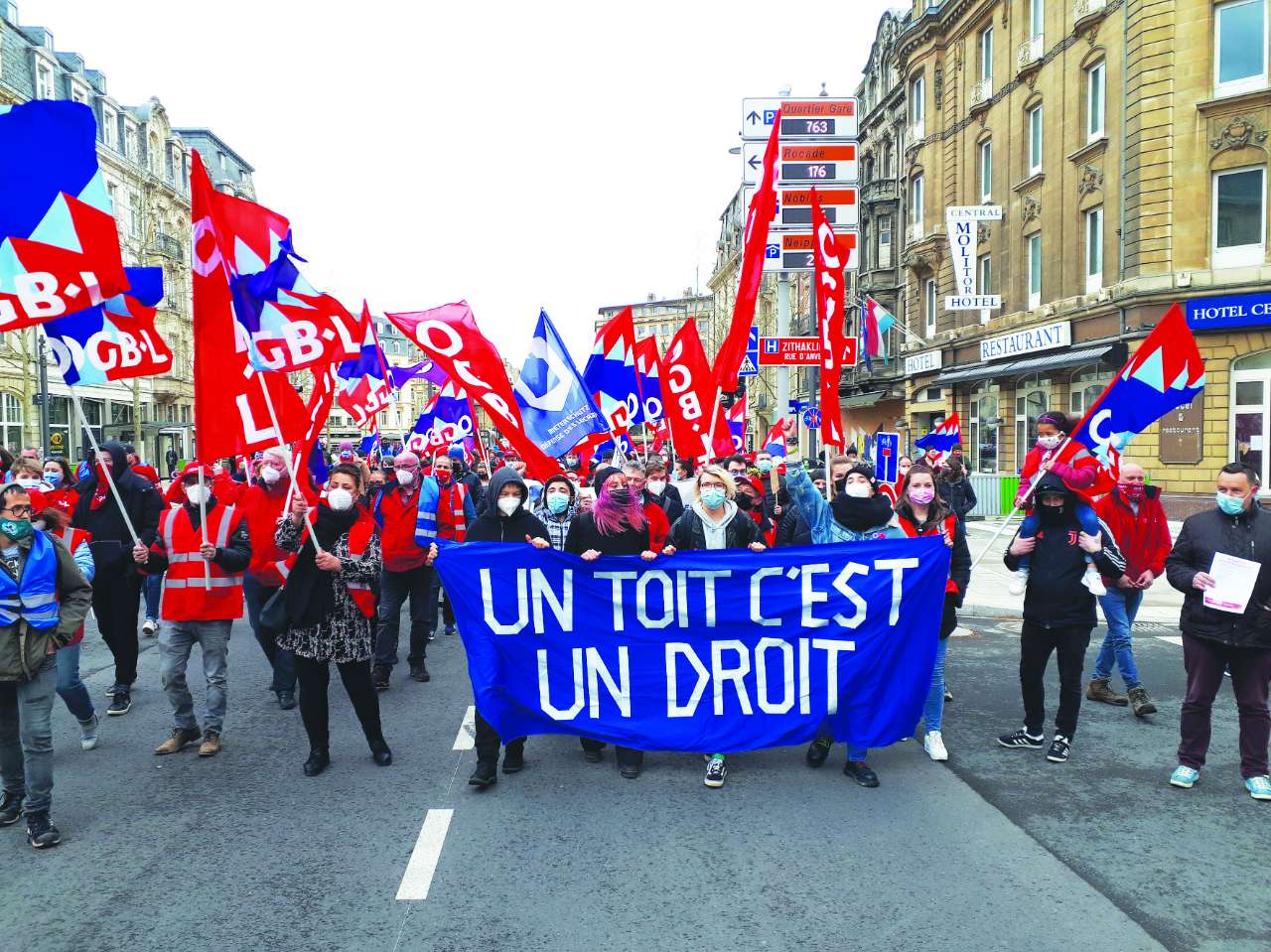 Wohnen ist ein Recht: Demonstration in Luxemburg. Foto: ZLV