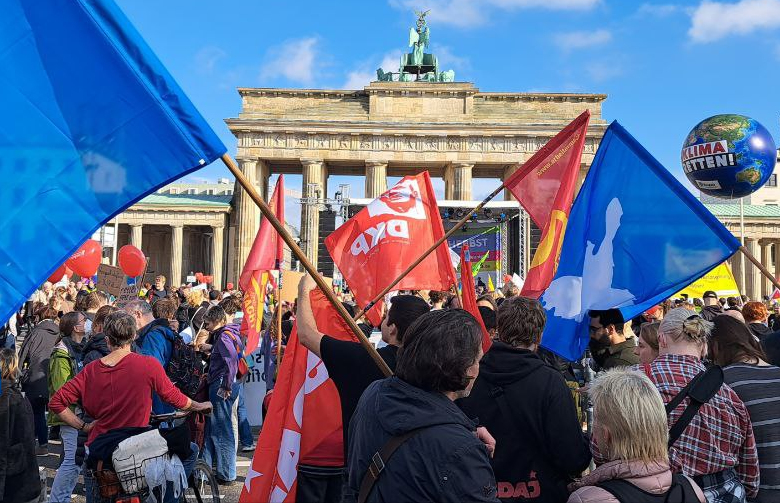 Kundgebung vor dem Brandenburger Tor in Berlin. Foto: RedGlobe